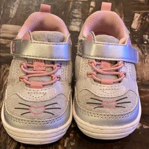 Baby walking shoes
